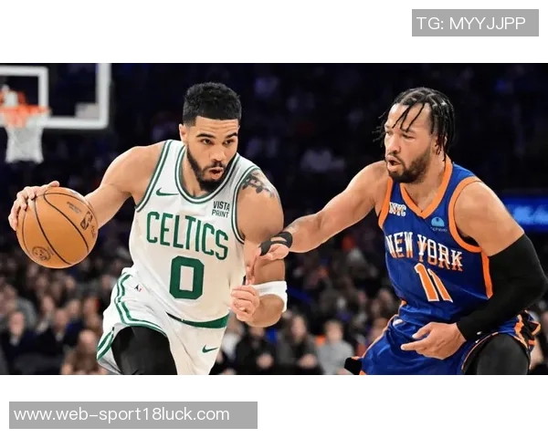 绿军与尼克斯首发阵容对决普理查德小白杰伦布朗豪泽科塔齐上阵